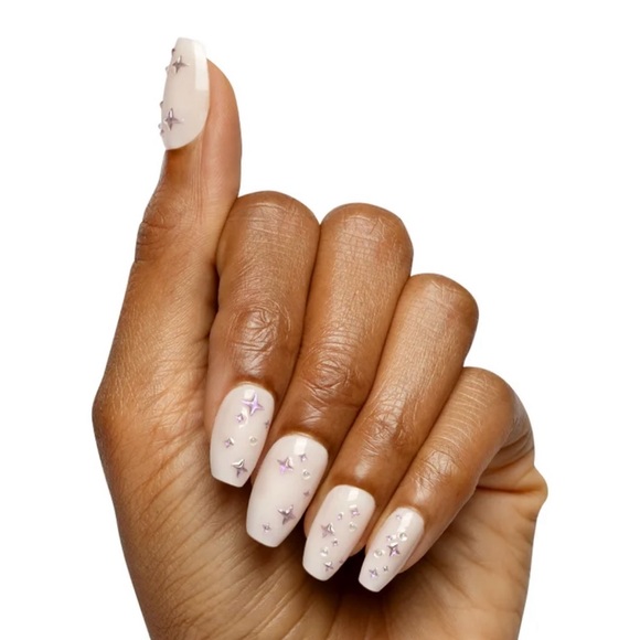 Olive & June Maximalist Instant Mani Press-On Nails - Puffy Sparkles and Pearls - Picture 2 of 8